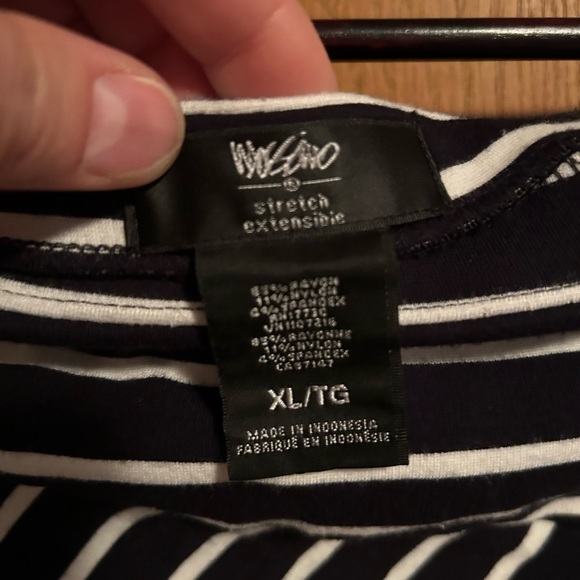 Black and white pencil skirt - Picture 4 of 4